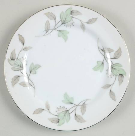 Carole Salad Plate
