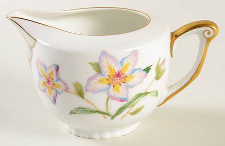 Crestwick Creamer