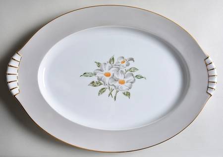 Dogwood 17" Oval Serving Platter