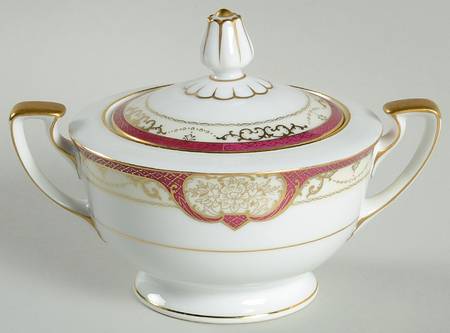 Dutchess Sugar Bowl & Lid