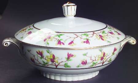 Encanto Round Covered Vegetable