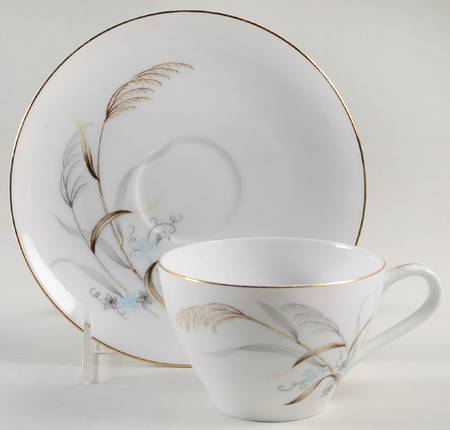 Laura Flat Cup & Saucer Set