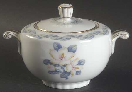 Magnolia Sugar Bowl & Lid