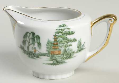 Manchu Creamer