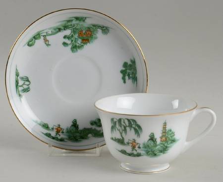 Manchu Footed Cup & Saucer Set