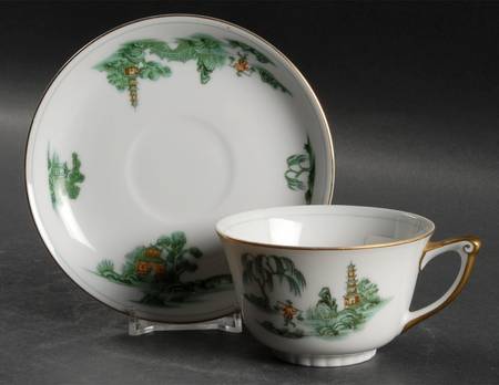 Manchu Footed Cup & Saucer Set
