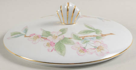 Mountain Cherry Lid for Round Vegetable