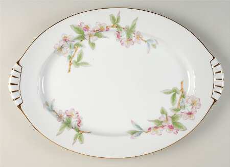 Mountain Cherry 17" Oval Serving Platter
