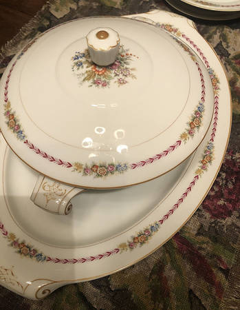 Oriole (No #) 12" Oval Serving Platter