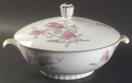 Rafael Round Covered Vegetable