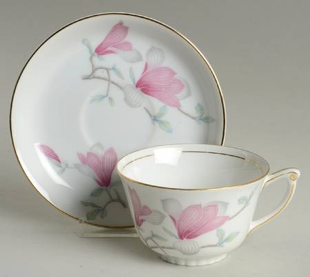 Rafael Flat Cup & Saucer Set