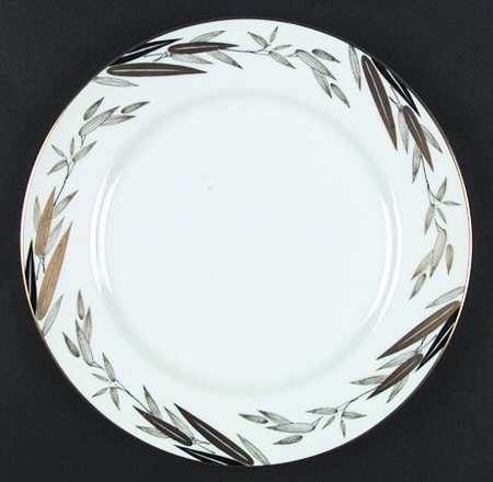 Royal Family Dinner Plate