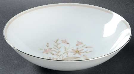Serena 9" Round Vegetable Bowl