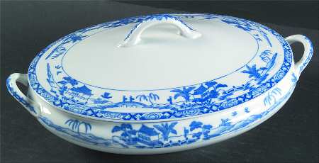 11006 Oval Covered Vegetable