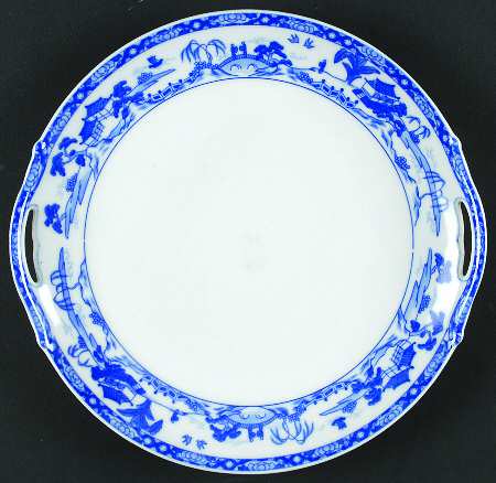 11006 Handled Cake Plate