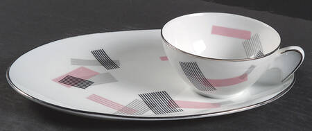 1357 Snack Plate & Cup Set