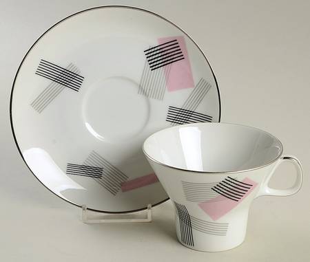 1357 Flat Cup & Saucer Set