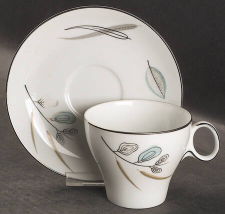 1358 Flat Cup & Saucer Set