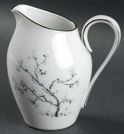 1386 Creamer