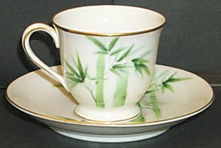 1538G Footed Demitasse Cup & Saucer Set