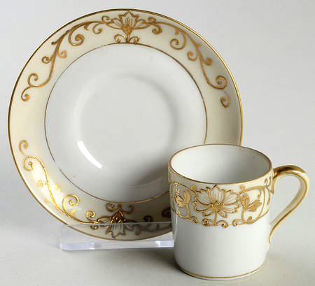 17462 Flat Demitasse Cup & Saucer Set