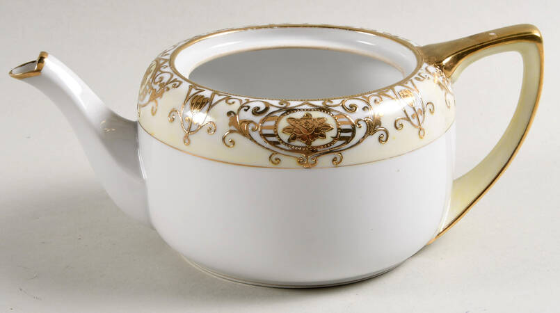 175 Teapot No Lid