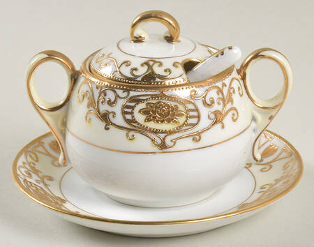 175 Mustard w/Lid & Underplate & Spoon