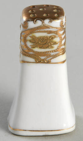 175 Individual Pepper Shaker