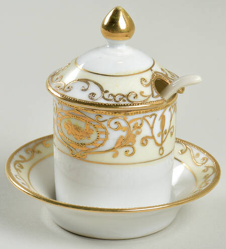175 Mustard with Lid & Attached Underplate
