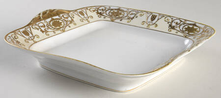 175 Square Handled Cake Plate