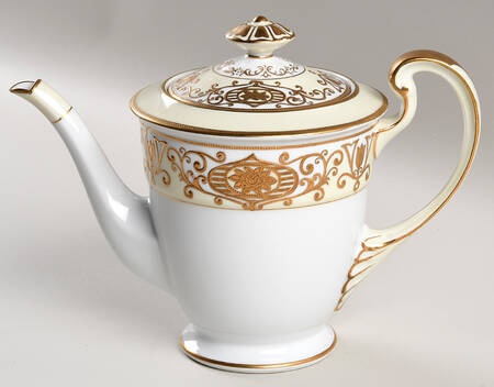 175 Teapot & Lid