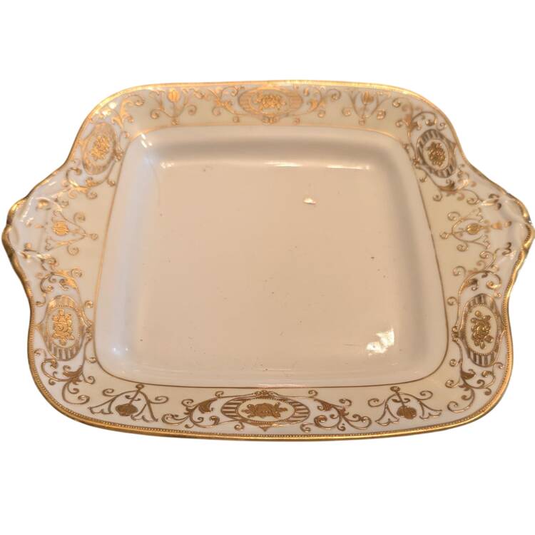 175 Square Handled Cake Plate
