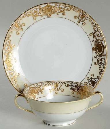 175 Flat Cream Soup Bowl & Saucer Set