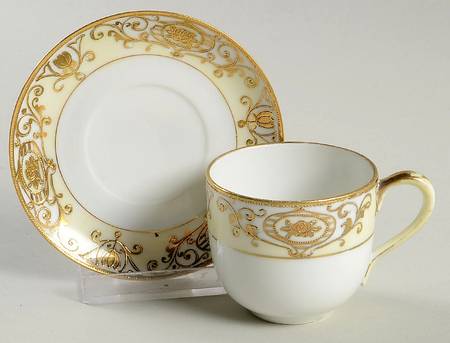 175 Flat Demitasse Cup & Saucer Set