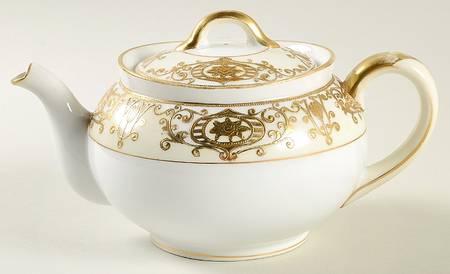 175 Teapot & Lid