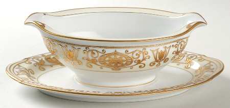 175 Gravy Boat with Attached Underplate