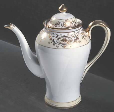 175 Coffee Pot & Lid