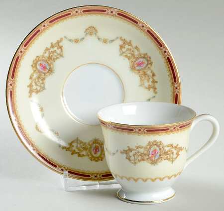 1802 Footed Demitasse Cup & Saucer Set