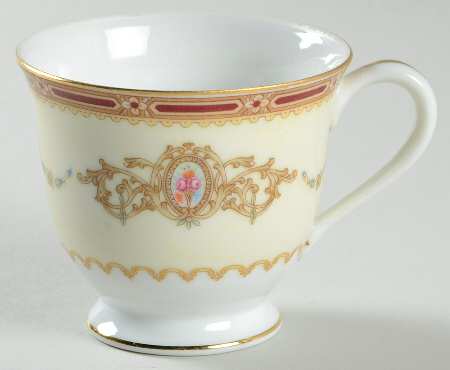 1802 Footed Demitasse Cup