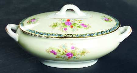 1850 Mini Oval Covered Vegetable