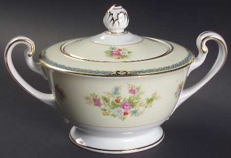 1850 Sugar Bowl & Lid