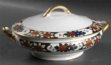 20055 Round Covered Vegetable