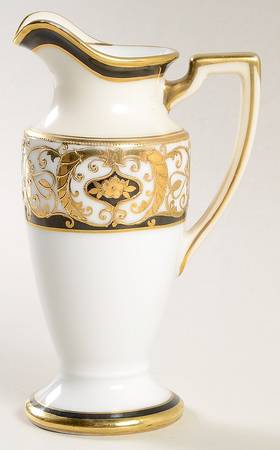 20056 Small Pitcher