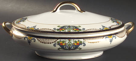 26979 Oval Covered Vegetable
