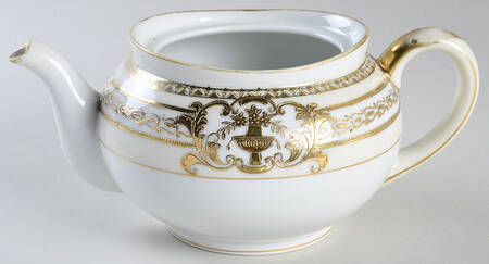 37532-77630 Small Teapot No Lid