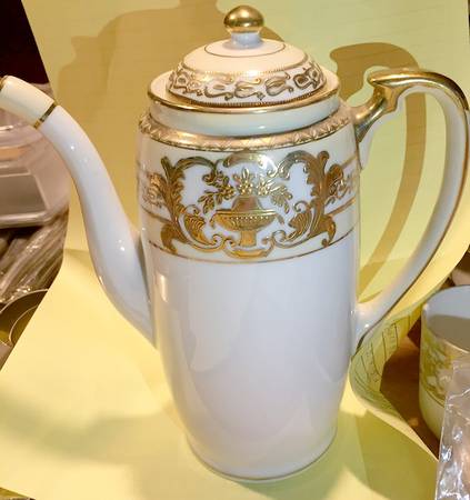 37532-77630 Coffee Pot & Lid