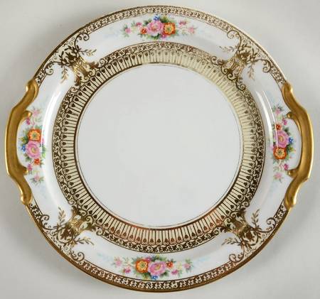 39540-78045 Handled Cake Plate