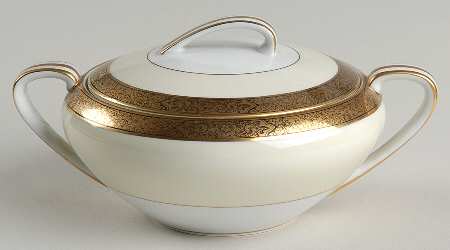 5187 Sugar Bowl & Lid