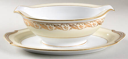 5298 Gravy Boat with Attached Underplate