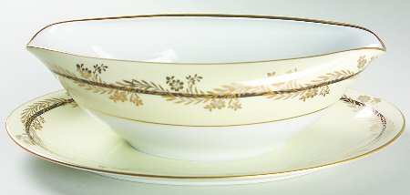 5299 (Coupe) Gravy Boat with Attached Underplate